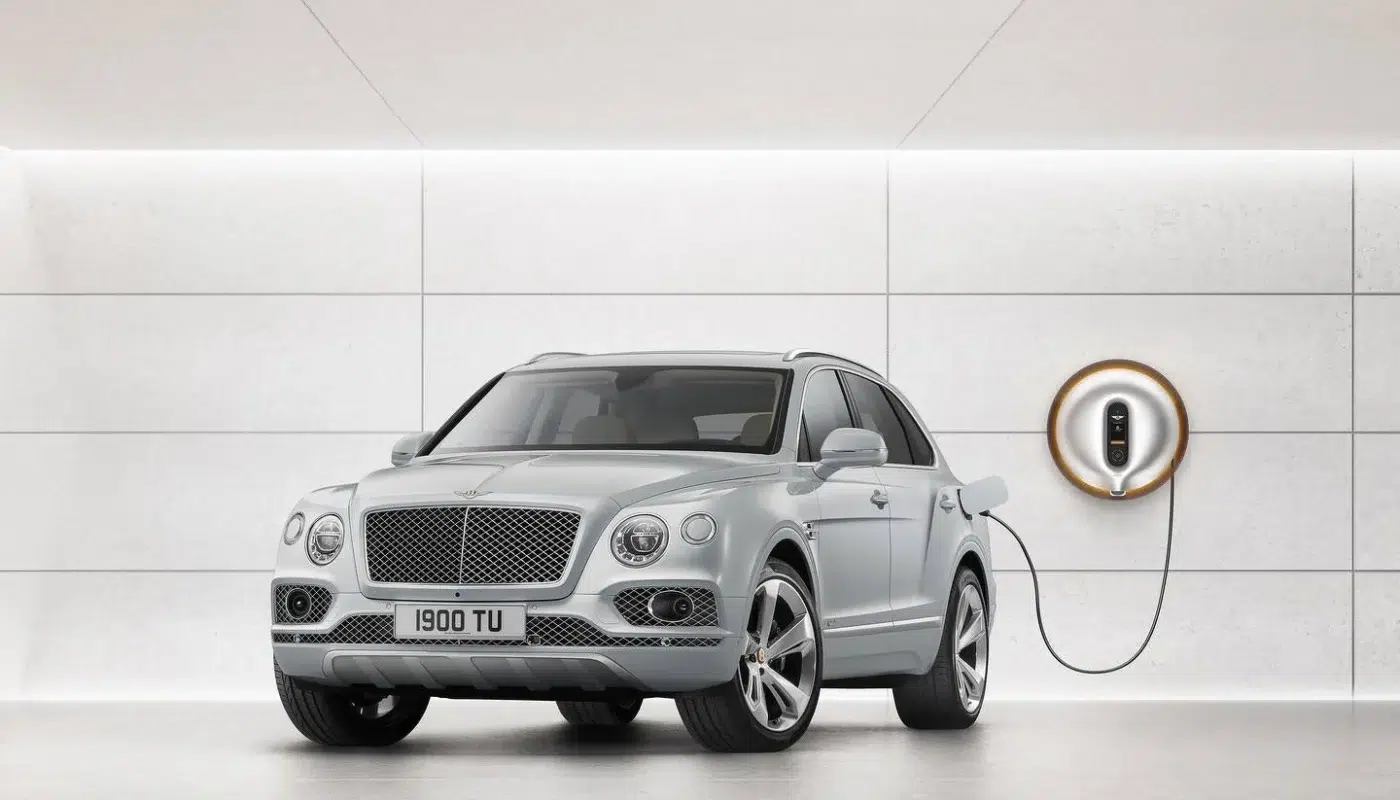 Bentley hybride: le luxe puissant devient plus « abordable »