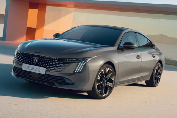 Adieu à la Peugeot 508: la berline tire sa révérence