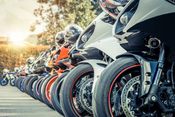 Ventes de motos neuves: dégringolade persistante en avril 2025