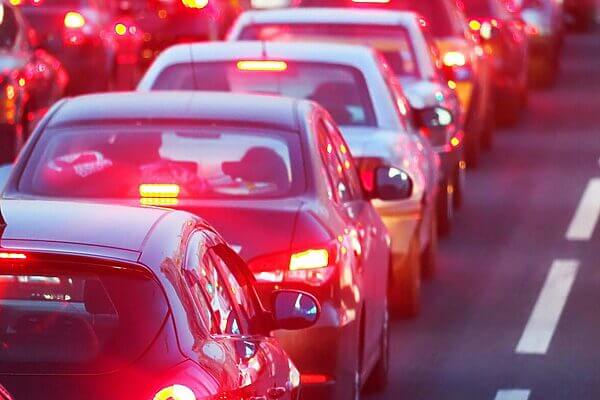 Feu stop avant: une innovation en test qui pourrait tout changer