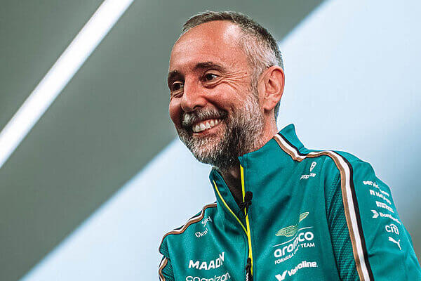 Aston Martin F1: Cardile prône une voie singulière