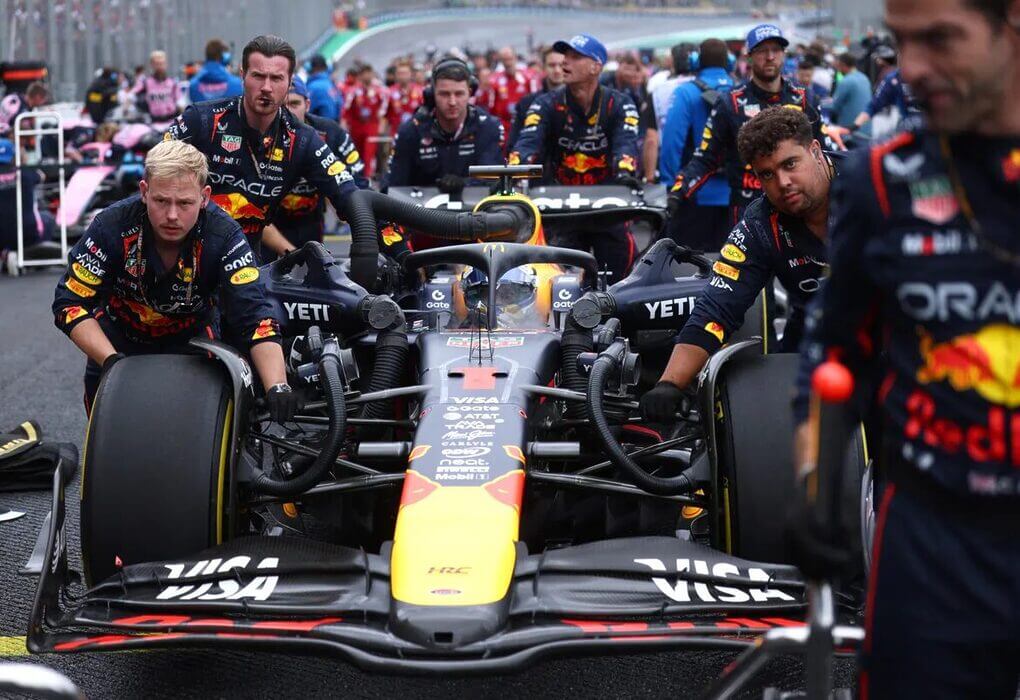 Max Verstappen partira depuis la voie des stands