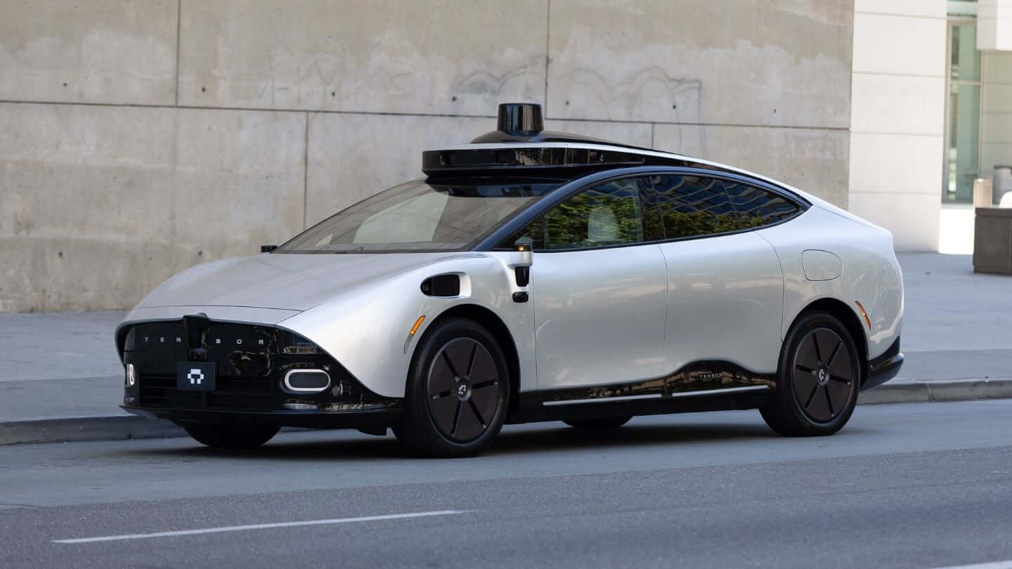 21f8bd01-9530-4246-8f36-d97115487bd1