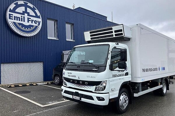 27235377-f2fd-48f8-bd1e-a11a715cd740