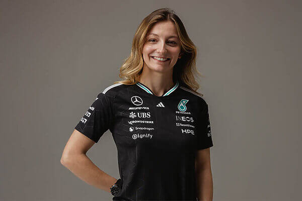 39b2725c-c68f-4abd-b65b-4e01e764960e