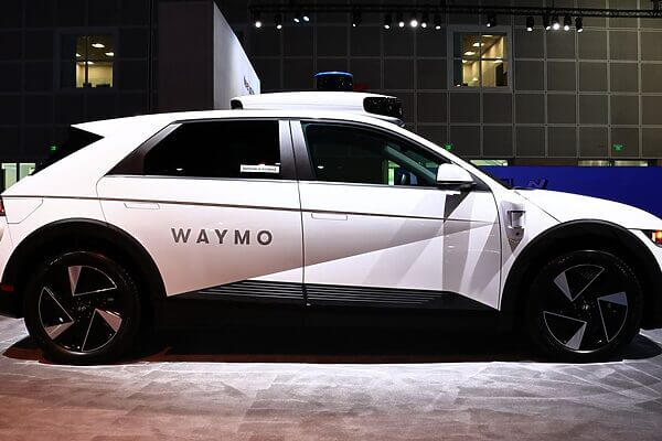 28f70dff-42db-4337-ade5-1fc5300f350d