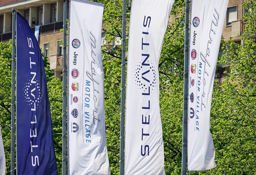 Stellantis : reset électrique, perte nette record