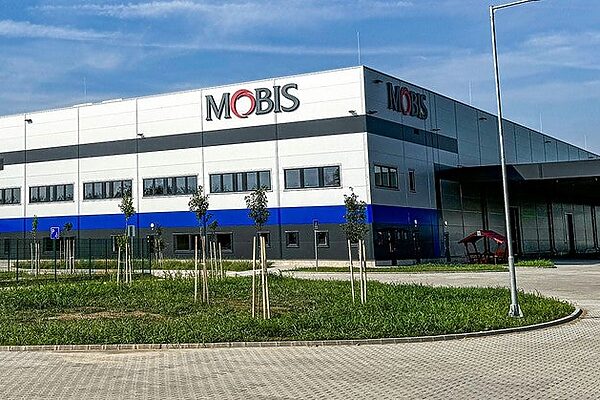 Hyundai Mobis ouvre son usine en Hongrie