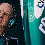 Aston Martin maintient Adrian Newey en place