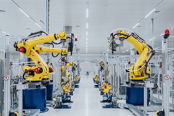 BMW i7 : Rimac développe sa batterie haute tension