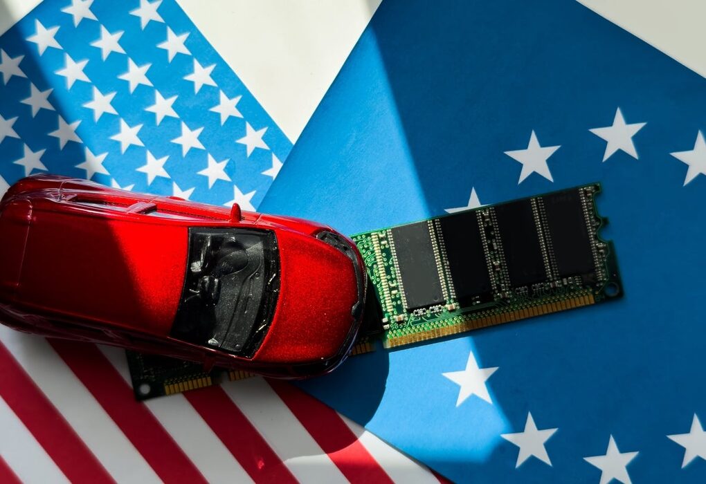 Pick-up américains: l’UE durcit le ton