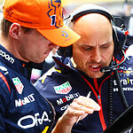 Max Verstappen veut revoir les V10 en F1