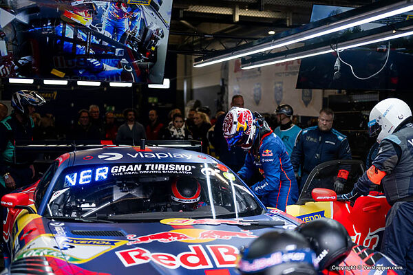 Max Verstappen frustré au Qualifier du Nürburgring