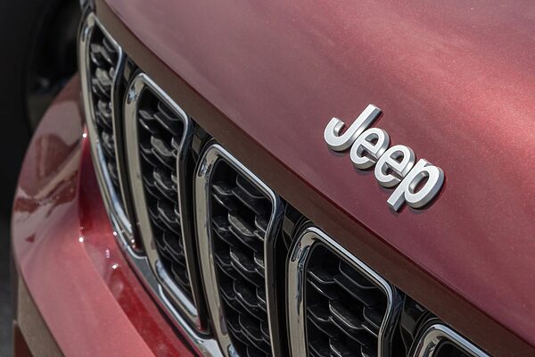 Stratégie Stellantis : priorité aux piliers