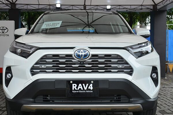 Ventes Toyota mars 2026 : le RAV4 freine l&rsquo;élan