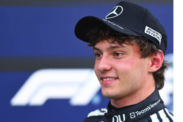 Titre F1 2026 : Ecclestone mise sur Antonelli ou Verstappen