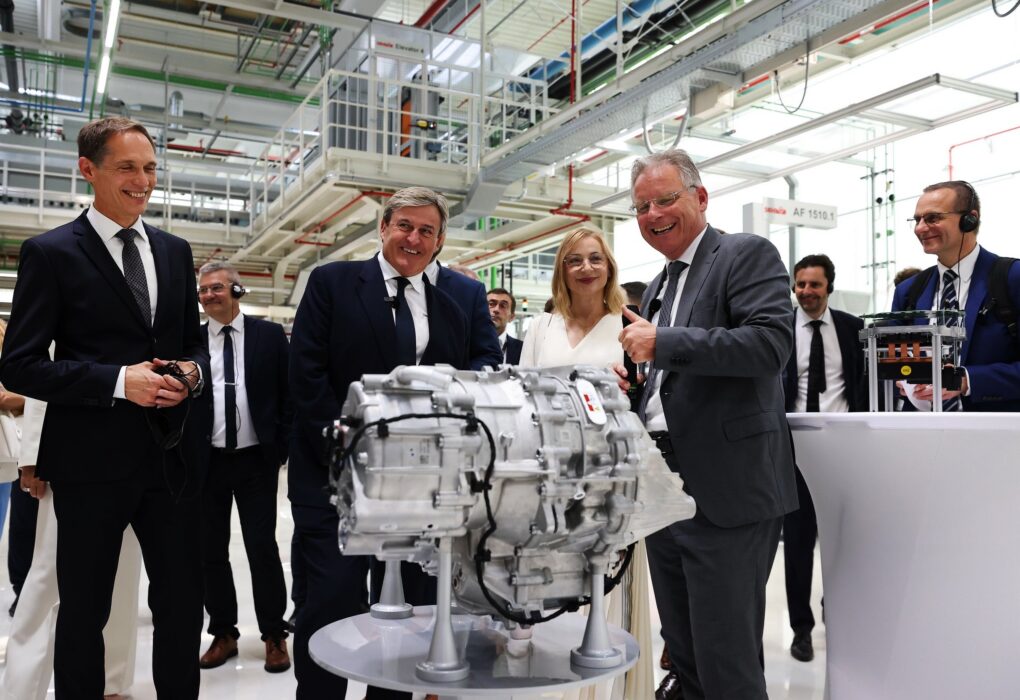 Ligne de production Audi Hungaria dédiée à une motorisation électrique dans l’usine de Győr.