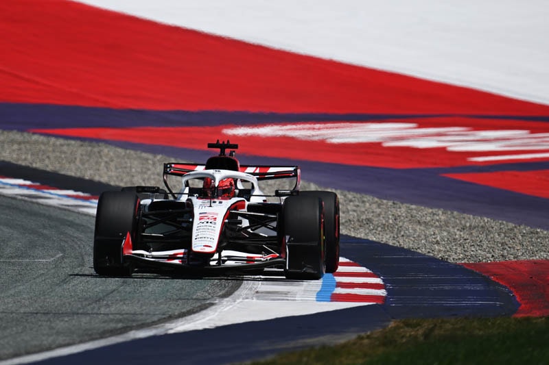 Ollie Bearman au volant de la Haas VF-26 sur le Red Bull Ring lors du GP d’Autriche de F1.