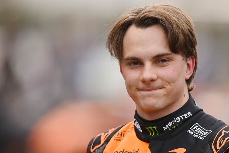 Oscar Piastri dans l’environnement McLaren en Formule 1, au centre des rumeurs de mercato autour de l’écurie de Woking.