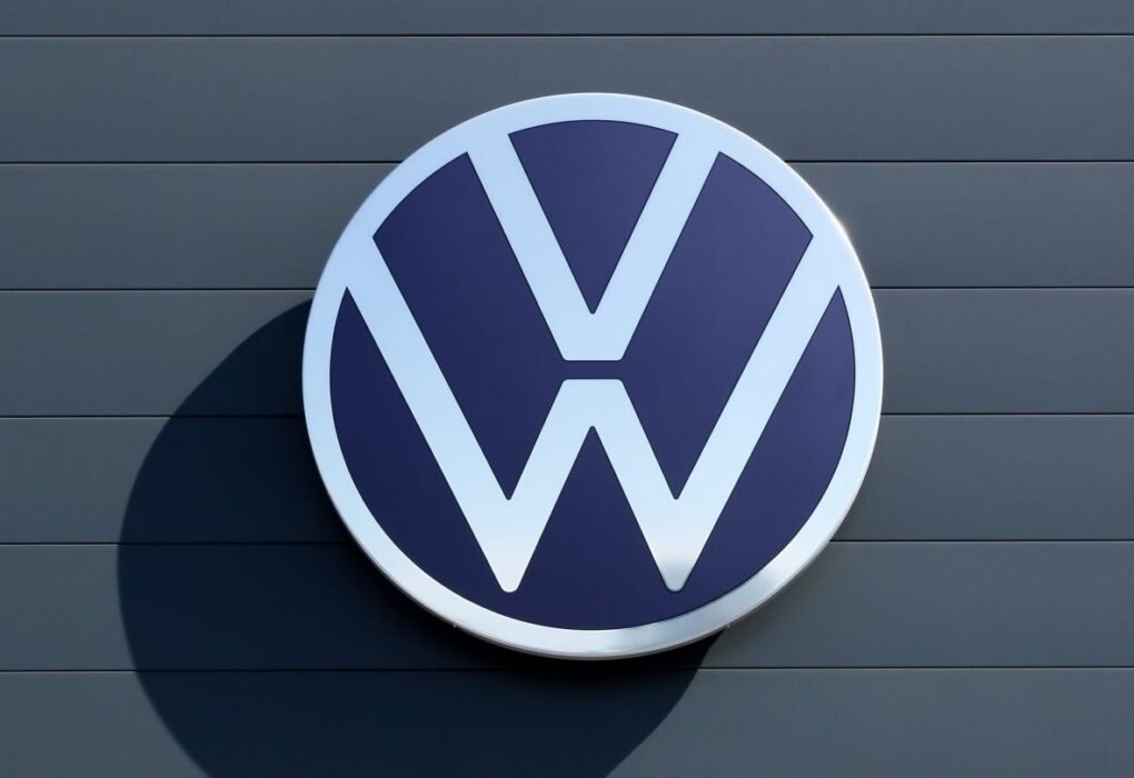 Oliver Blume et des dirigeants Volkswagen lors d’une réunion consacrée à l’avenir industriel du groupe.