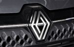 Le logo Renault apparaît sur la calandre d’un véhicule de la marque.