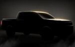 Des véhicules Honda sur un site de production automobile.