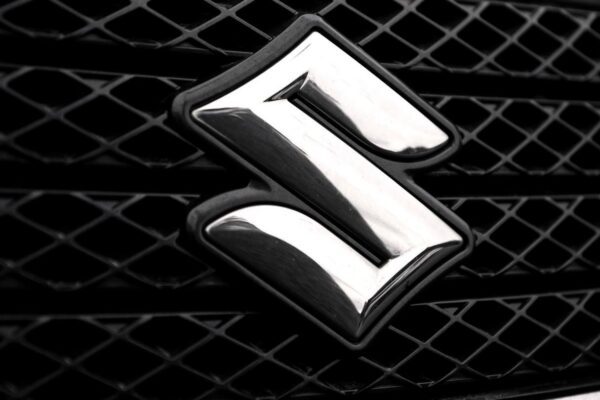La Suzuki Vision e-Sky, kei car électrique servant de base au modèle européen envisagé pour 2027.