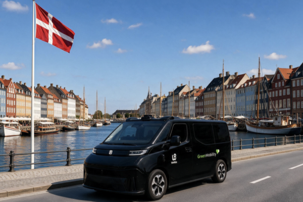 Un véhicule autonome GXR de WeRide destiné au futur service partagé avec GreenMobility au Danemark.