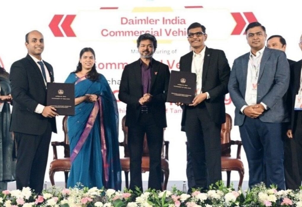 Un camion BharatBenz de Daimler India Commercial Vehicles en Inde.