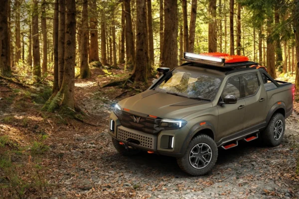 Le pick-up Mahindra Scorpio Lifestyler dans sa configuration destinée au marché indien et aux marchés internationaux.