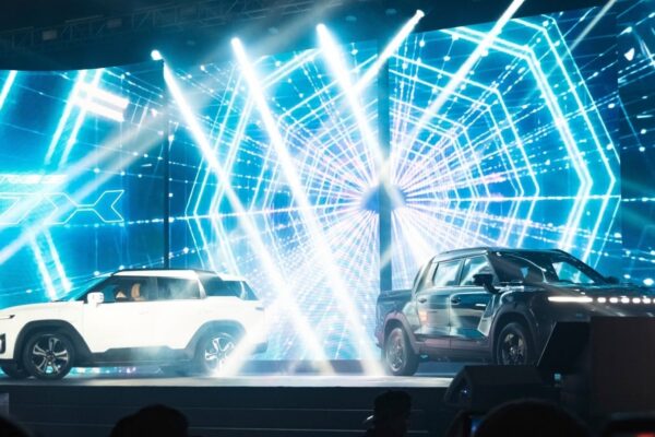 Les modèles électriques KGM Torres EVX et Musso EV destinés au marché du Myanmar.