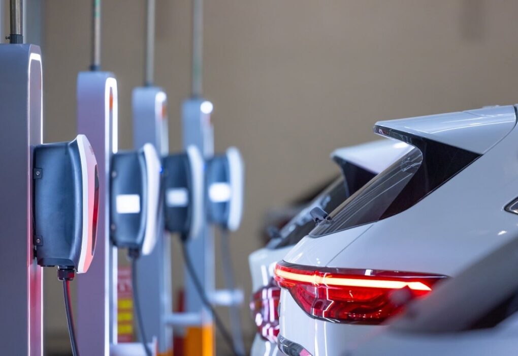 Une station de recharge rapide Ionchi destinée aux véhicules électriques en Chine.