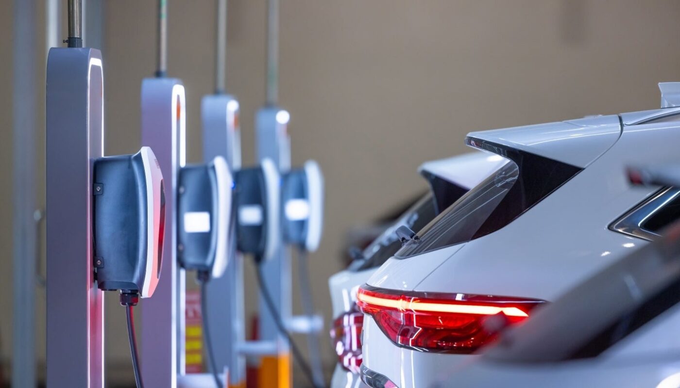 Une station de recharge rapide Ionchi destinée aux véhicules électriques en Chine.