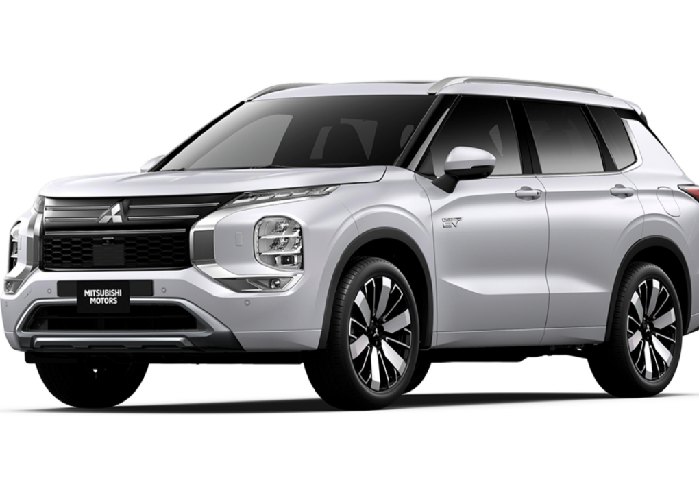Le Mitsubishi Outlander PHEV de génération actuelle commercialisé aux Philippines.