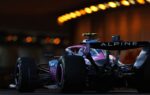Pierre Gasly au volant de sa monoplace dans les rues de Monaco pendant le Grand Prix.