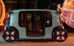 Un robotaxi Zoox sans volant équipé de modules de caméra LG Innotek pour percevoir son environnement.