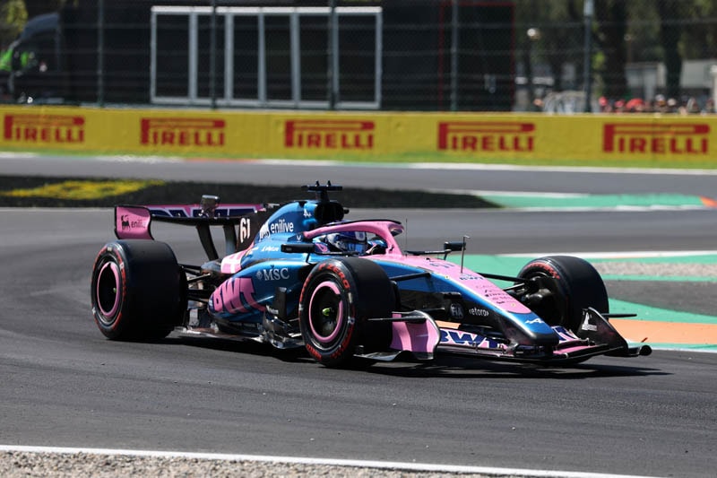 La monoplace Alpine en piste lors des essais libres du Grand Prix d’Italie à Monza.