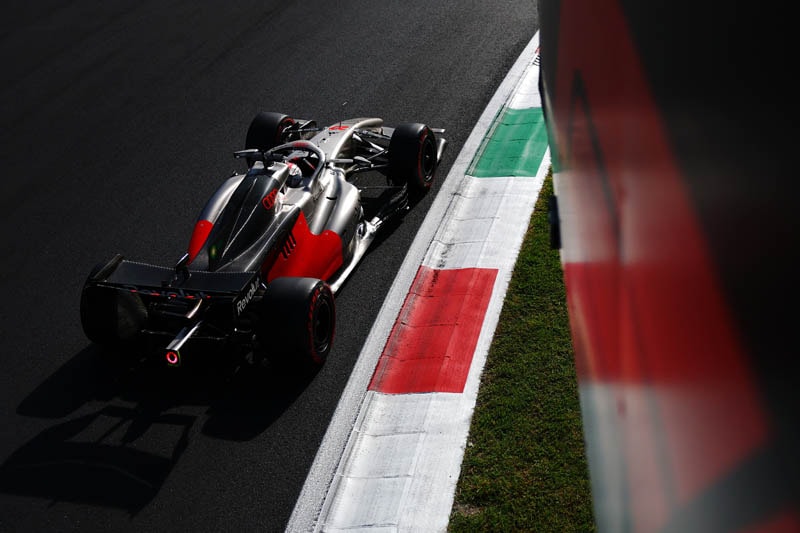 Une monoplace Audi en piste lors des qualifications du Grand Prix d’Italie.
