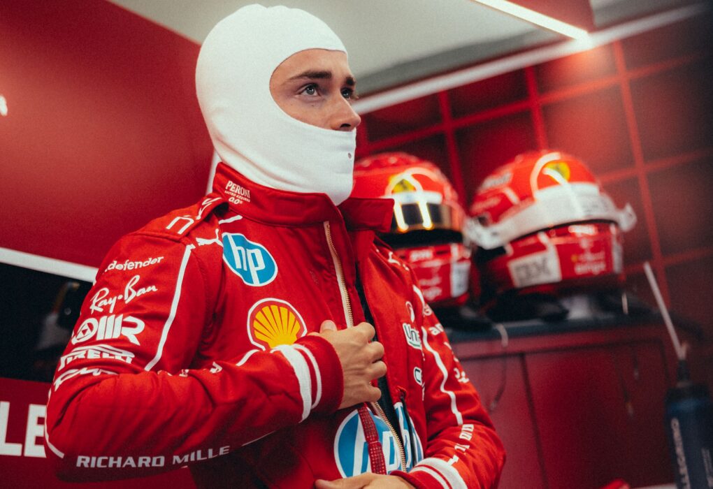 Charles Leclerc au volant de sa Ferrari lors du Grand Prix d’Italie à Monza.