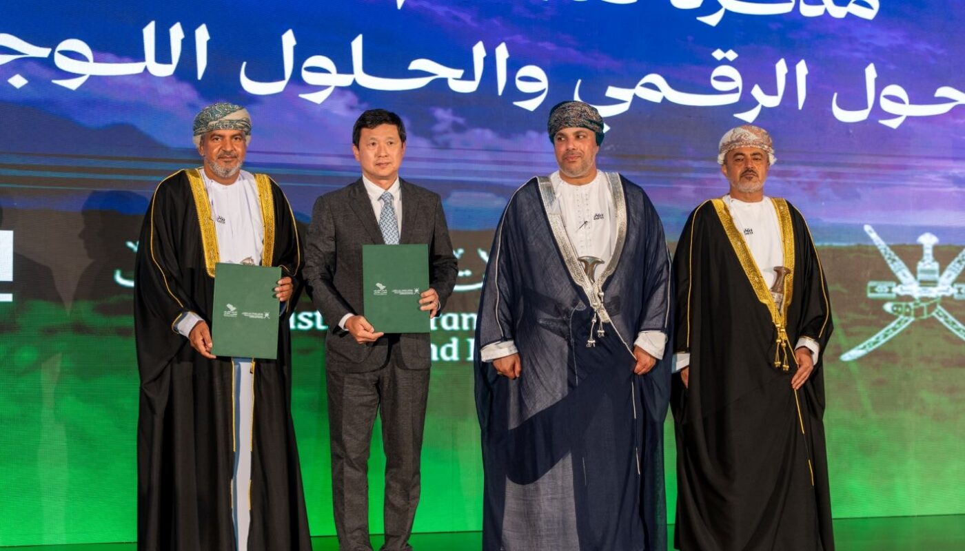 Un bus Hyundai ELEC CITY Fuel Cell destiné à circuler sur les lignes de Mascate à Oman.