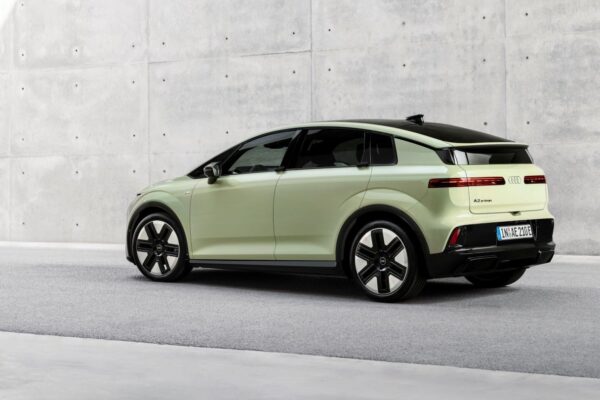 L’Audi A2 e-tron électrique lors de sa présentation à Paris.