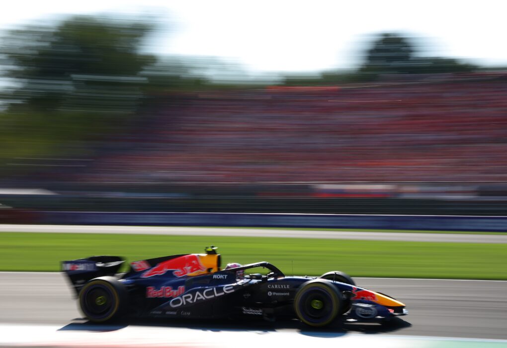 Liam Lawson au volant de la Red Bull qu’il pilotera à Madrid en remplacement d’Isack Hadjar.