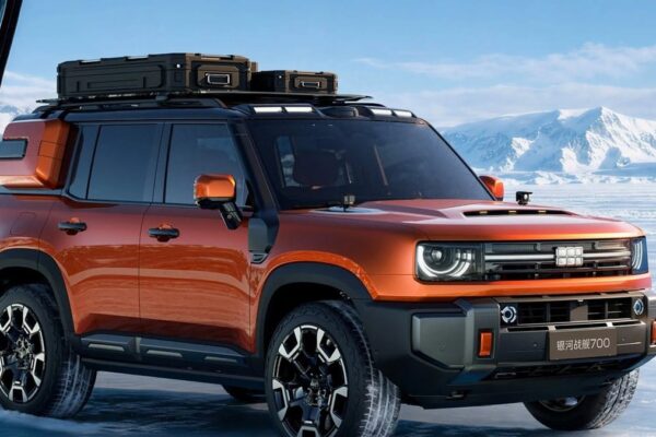 Le moteur hybride Horse B20 de Horse Powertrain destiné aux SUV et pick-up électrifiés.