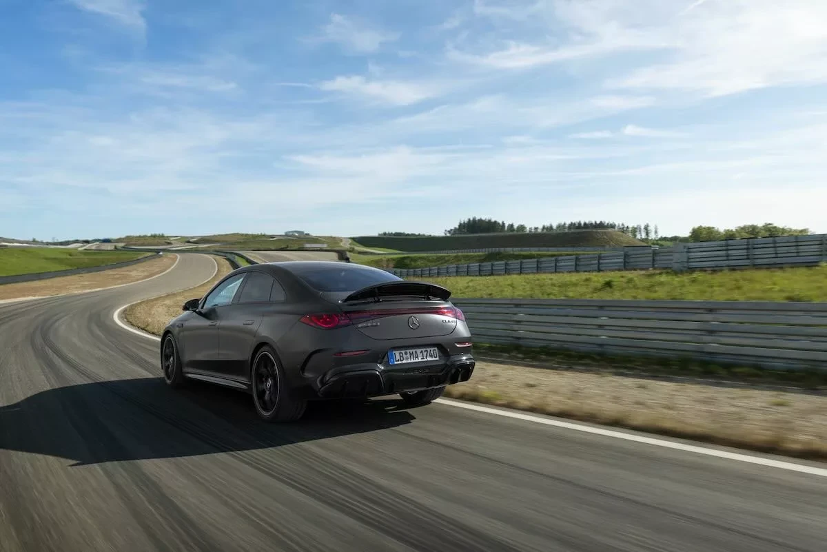 Mercedes-AMG CLA 45 électrique