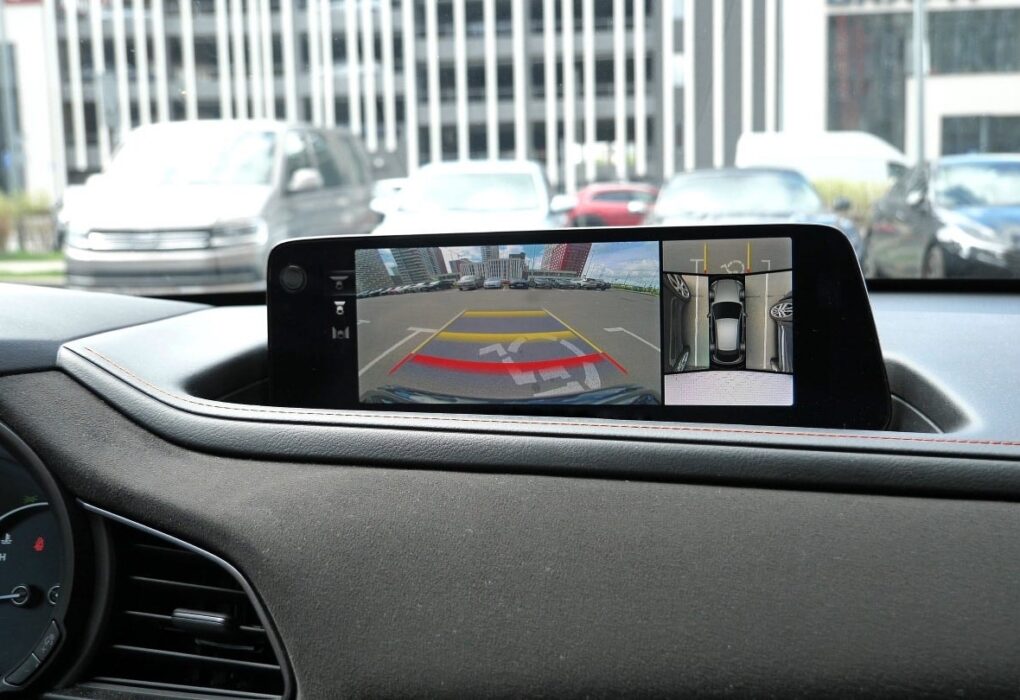 Un radar automobile d’imagerie de Hirain et Arbe destiné à la conduite autonome de niveau 3.