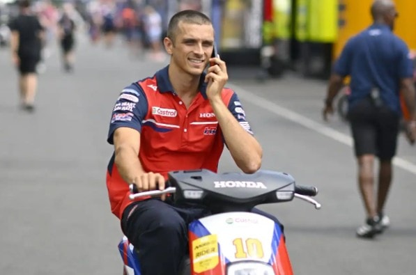 Luca Marini au guidon de sa MotoGP avant son arrivée chez Tech3 KTM en 2027.