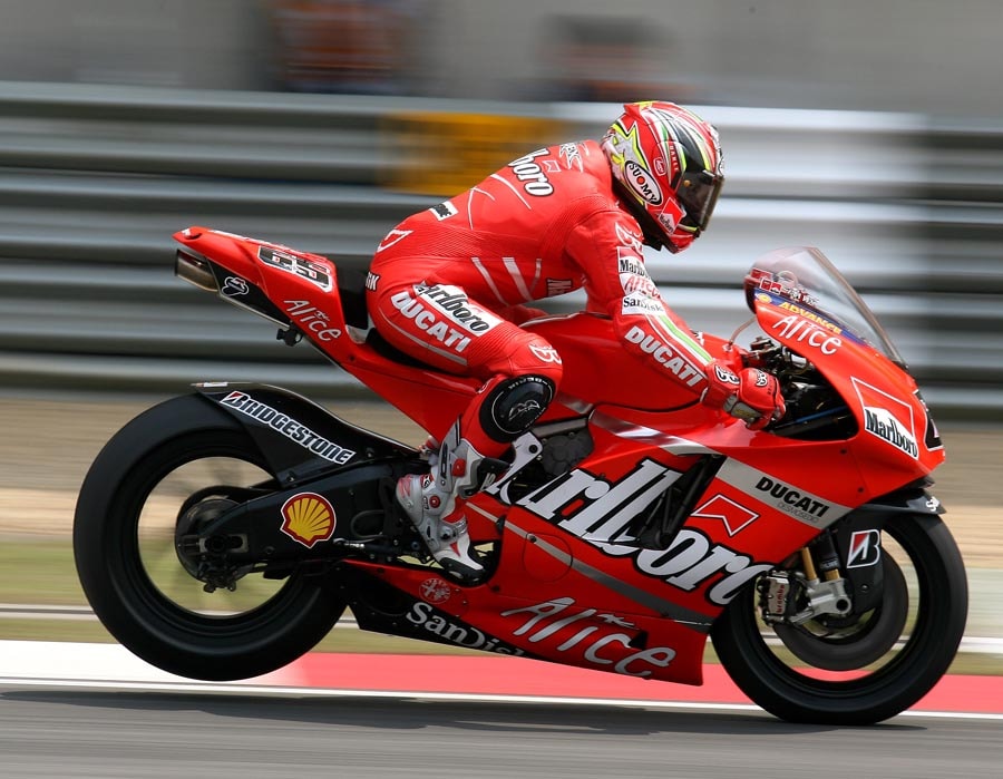 Loris Capirossi dans le paddock du MotoGP avant son intronisation à Misano.