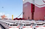 Un navire roulier de BYD destiné au transport international de voitures.