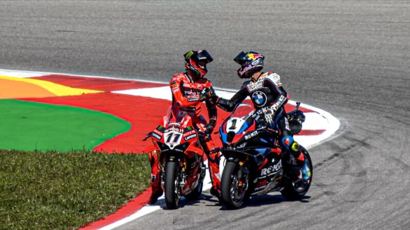 Toprak Razgatlioglu et Nicolo Bulega, anciens rivaux du Superbike attendus en MotoGP en 2027.