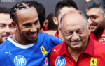 Lewis Hamilton dans l’environnement de l’écurie Ferrari à Maranello.